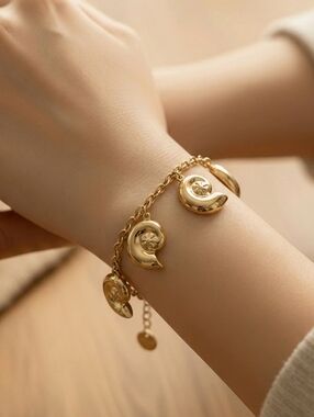 Gold Conch Shell Charm Bracelet Stainless Steel Coastal Granddaughter Beach Vibe